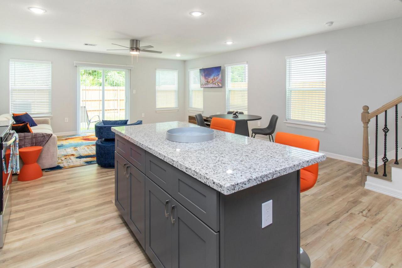 Peerless Retreat - Minutes From Downtown Houston Villa Luaran gambar