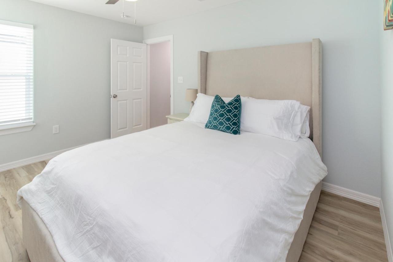 Peerless Retreat - Minutes From Downtown Houston Villa Luaran gambar