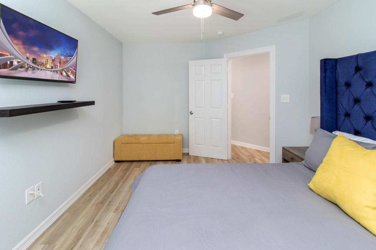 Peerless Retreat - Minutes From Downtown Houston Villa Luaran gambar