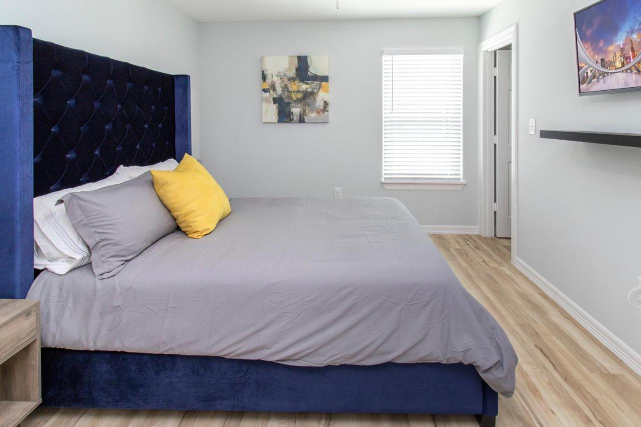 Peerless Retreat - Minutes From Downtown Houston Villa Luaran gambar