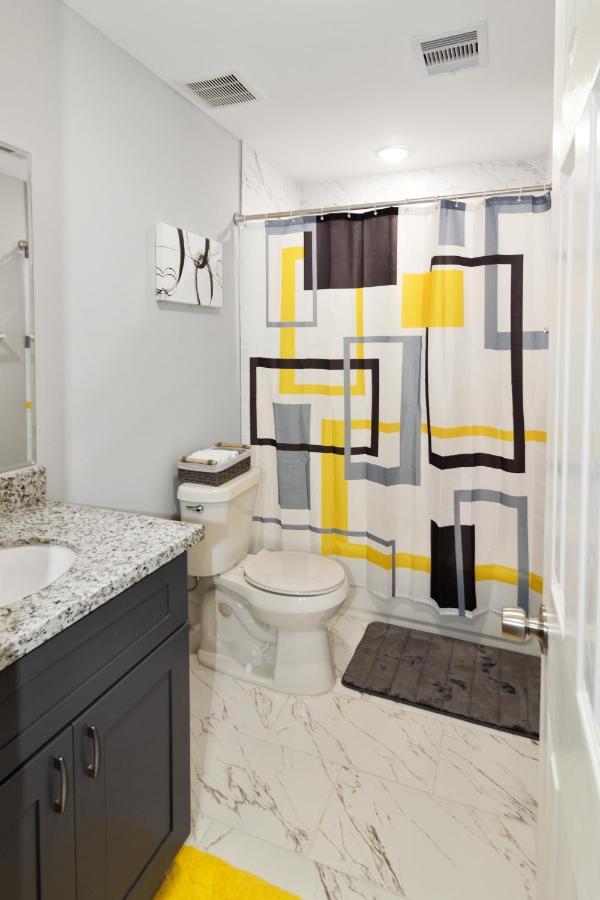 Peerless Retreat - Minutes From Downtown Houston Villa Luaran gambar