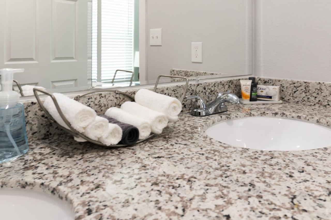 Peerless Retreat - Minutes From Downtown Houston Villa Luaran gambar