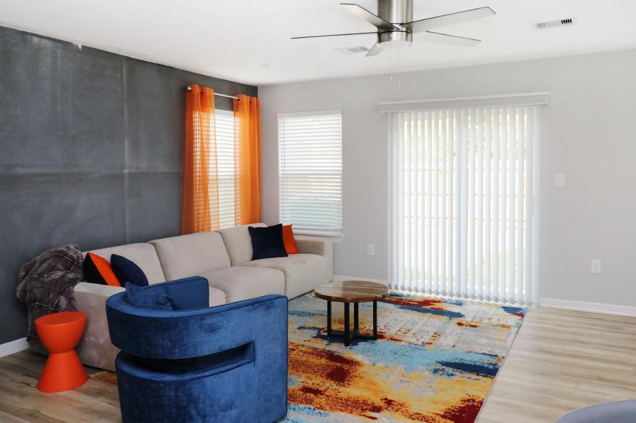 Peerless Retreat - Minutes From Downtown Houston Villa Luaran gambar