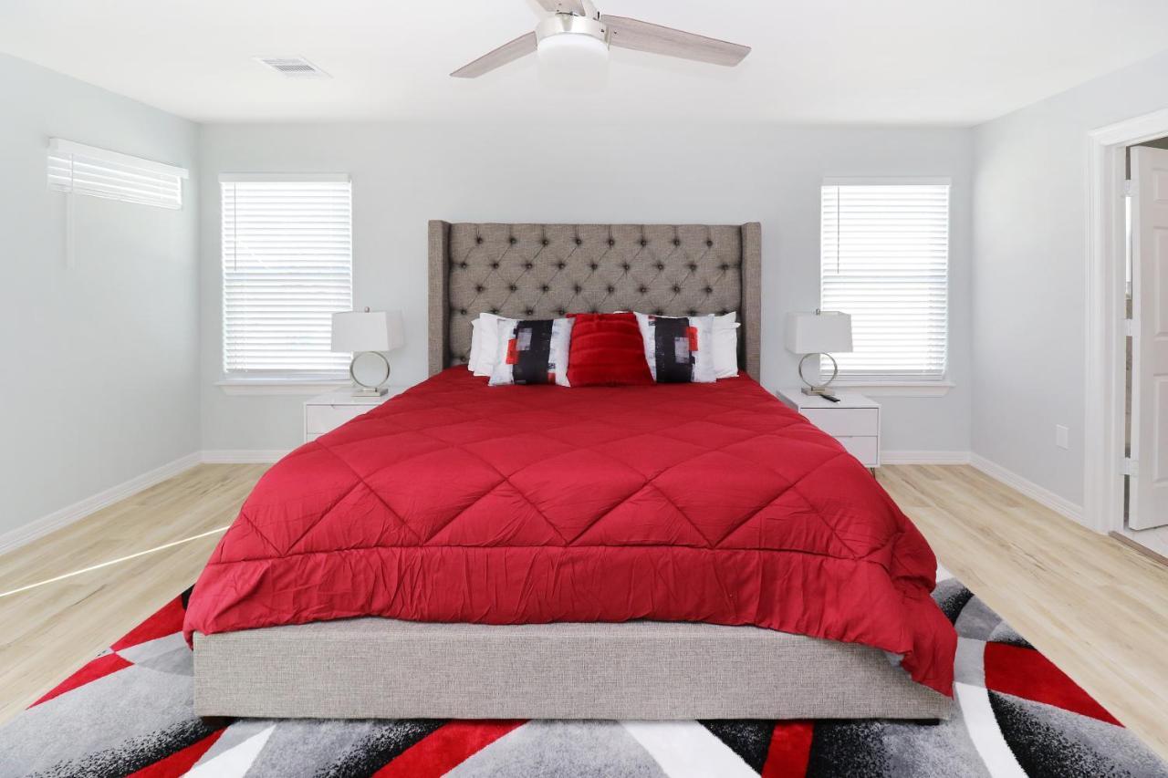 Peerless Retreat - Minutes From Downtown Houston Villa Luaran gambar