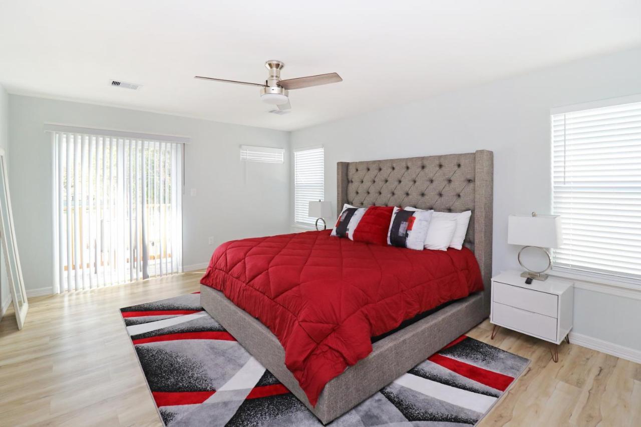 Peerless Retreat - Minutes From Downtown Houston Villa Luaran gambar
